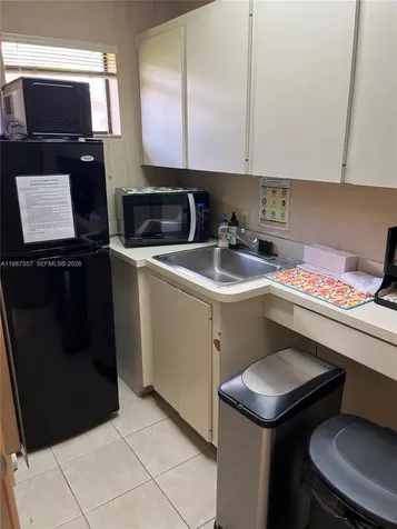 2225 N University Drive Pembroke Pines FL 33024