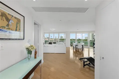 19955 NE 38th Court Aventura FL 33180