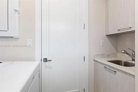 8225 NW 43rd Street Doral FL 33166