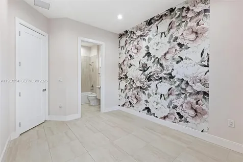 8225 NW 43rd Street Doral FL 33166