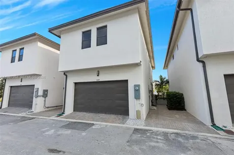 8225 NW 43rd Street Doral FL 33166