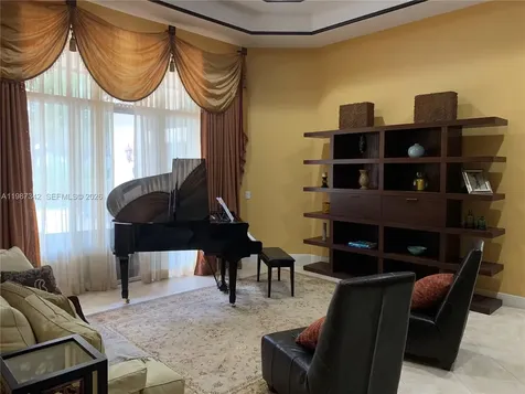 4723 SW 195th Way Miramar FL 33029