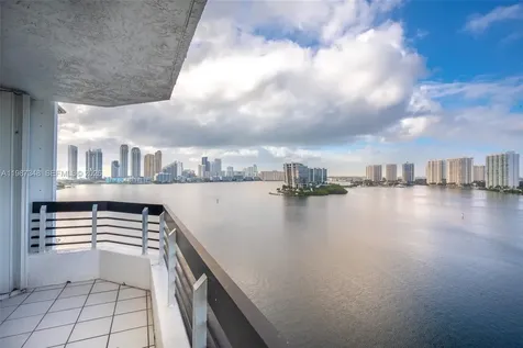 3530 Mystic Pointe Drive Aventura FL 33180