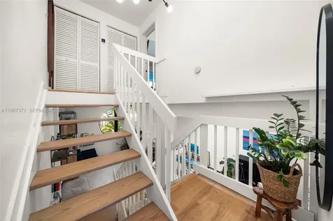 3237 Mary Street Miami FL 33133