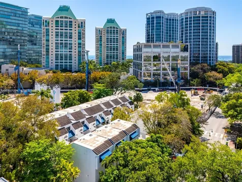 3237 Mary Street Miami FL 33133
