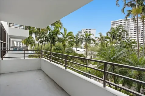 2500 Parkview Drive Hallandale Beach FL 33009