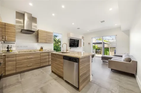 3655 SW 25th Street Miami FL 33133