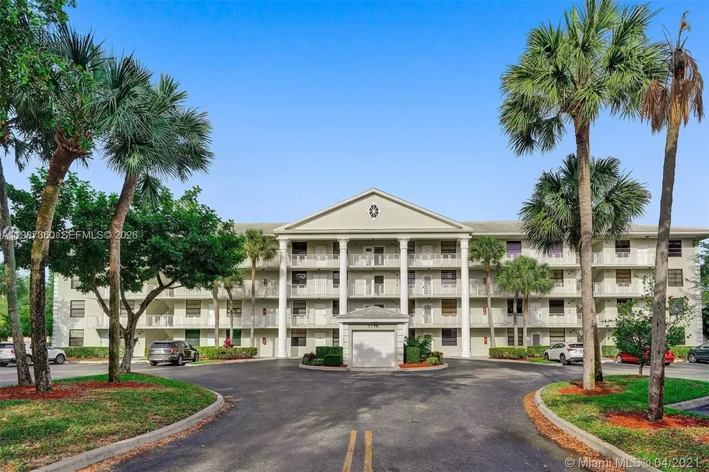 1715 Whitehall Drive Davie FL 33324