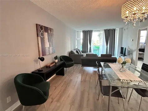 4001 S Ocean Drive Hollywood FL 33019