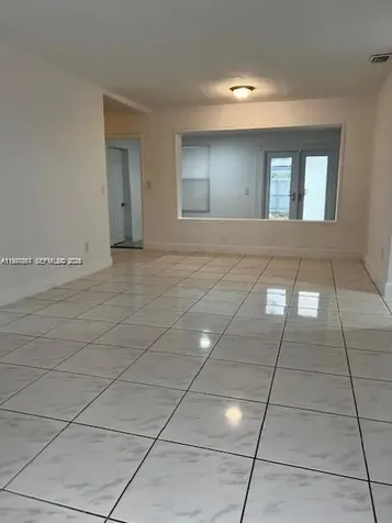 3811 SW 31st Court West Park FL 33023