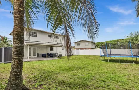 1220 NW 52nd Avenue Lauderhill FL 33313