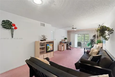 700 SE 6th Avenue Deerfield Beach FL 33441