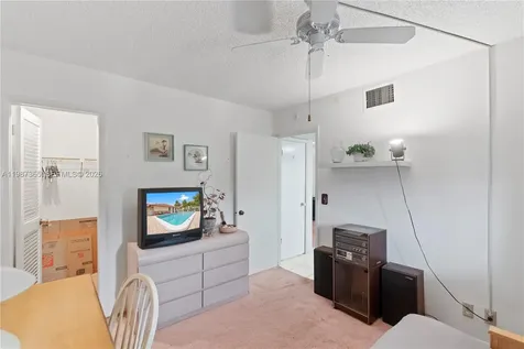 700 SE 6th Avenue Deerfield Beach FL 33441