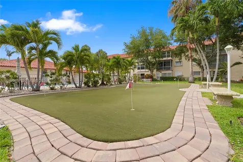 700 SE 6th Avenue Deerfield Beach FL 33441