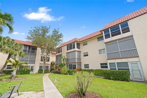700 SE 6th Avenue Deerfield Beach FL 33441