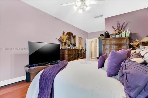 19269 NW 14th Street Pembroke Pines FL 33029