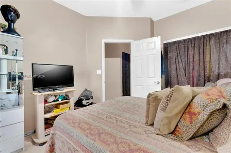 19269 NW 14th Street Pembroke Pines FL 33029