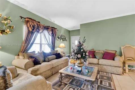 19269 NW 14th Street Pembroke Pines FL 33029