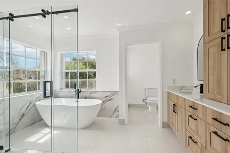 12425 NW 54th Court Coral Springs FL 33076