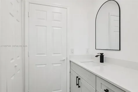 12425 NW 54th Court Coral Springs FL 33076