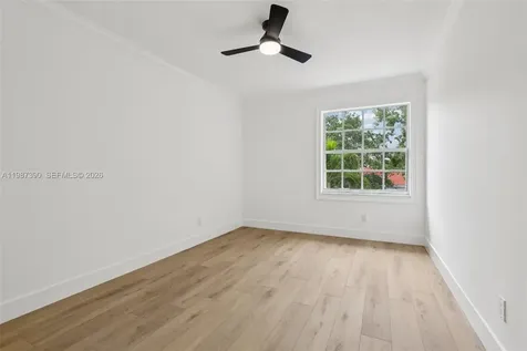 12425 NW 54th Court Coral Springs FL 33076