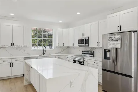 12425 NW 54th Court Coral Springs FL 33076
