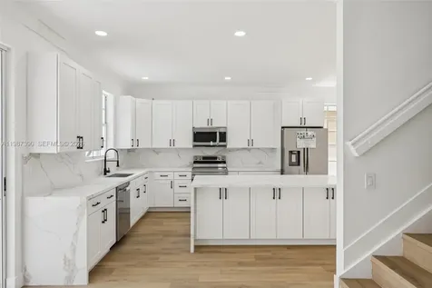 12425 NW 54th Court Coral Springs FL 33076