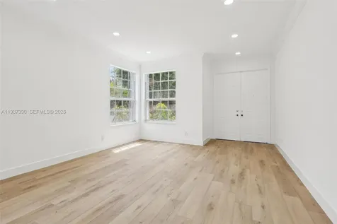 12425 NW 54th Court Coral Springs FL 33076