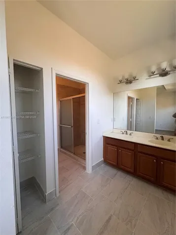 772 NE 191st Terrace Miami FL 33179