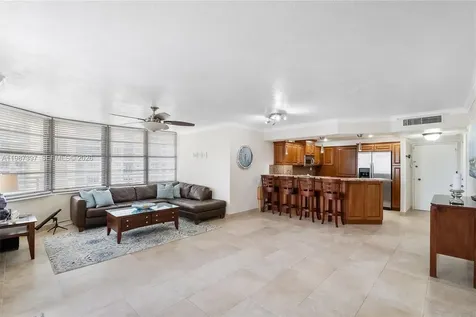 5555 Collins Avenue Miami Beach FL 33140