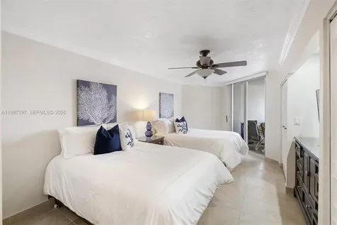5555 Collins Avenue Miami Beach FL 33140
