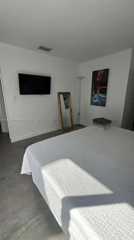 534 NE 195th Street Miami FL 33179