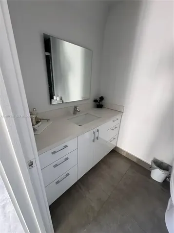 534 NE 195th Street Miami FL 33179