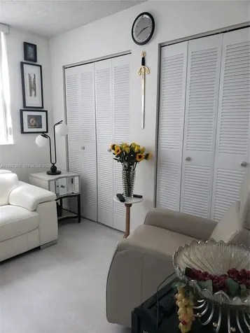 11800 SW 18th Street Miami FL 33175
