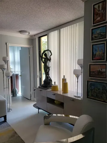 11800 SW 18th Street Miami FL 33175