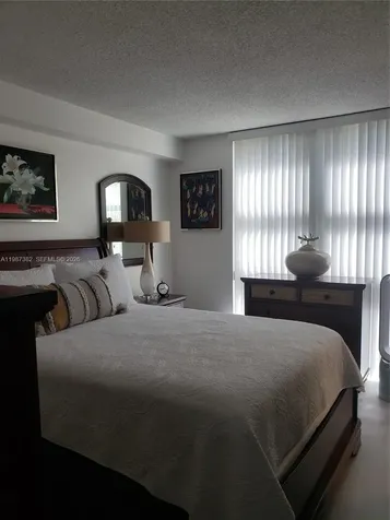 11800 SW 18th Street Miami FL 33175