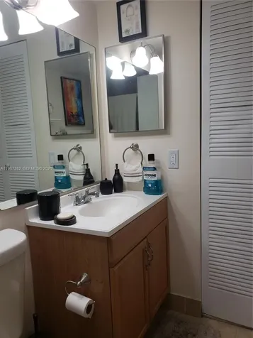 11800 SW 18th Street Miami FL 33175