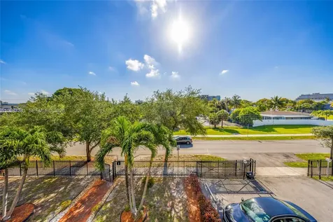 12500 NE 15th Avenue North Miami FL 33161