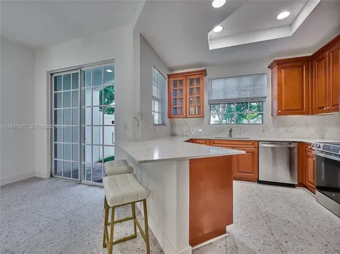 475 Ocean Ridge Way Juno Beach FL 33408