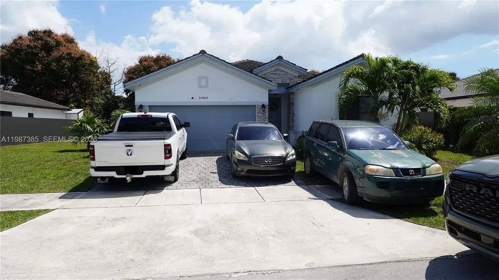 16869 SW 109th Place Miami FL 33157