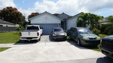 16869 SW 109th Place Miami FL 33157
