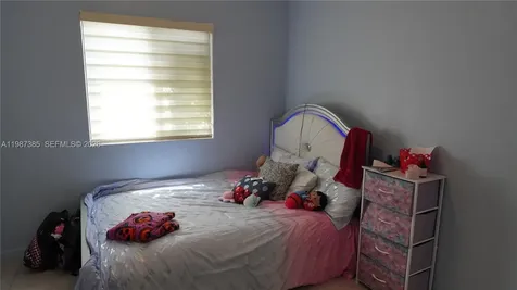 16869 SW 109th Place Miami FL 33157