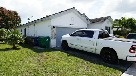 16869 SW 109th Place Miami FL 33157