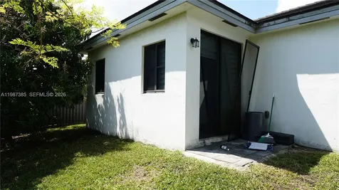 16869 SW 109th Place Miami FL 33157