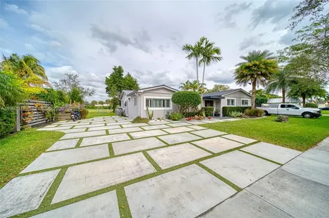 10131 SW 108th Street Miami FL 33176