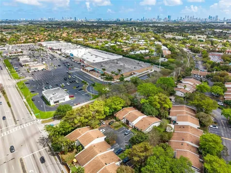 19994 NE 5th Court Miami FL 33179