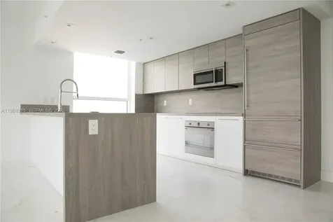 400 Sunny Isles Boulevard Sunny Isles Beach FL 33160