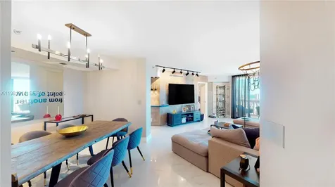 1000 W Island Boulevard Aventura FL 33160