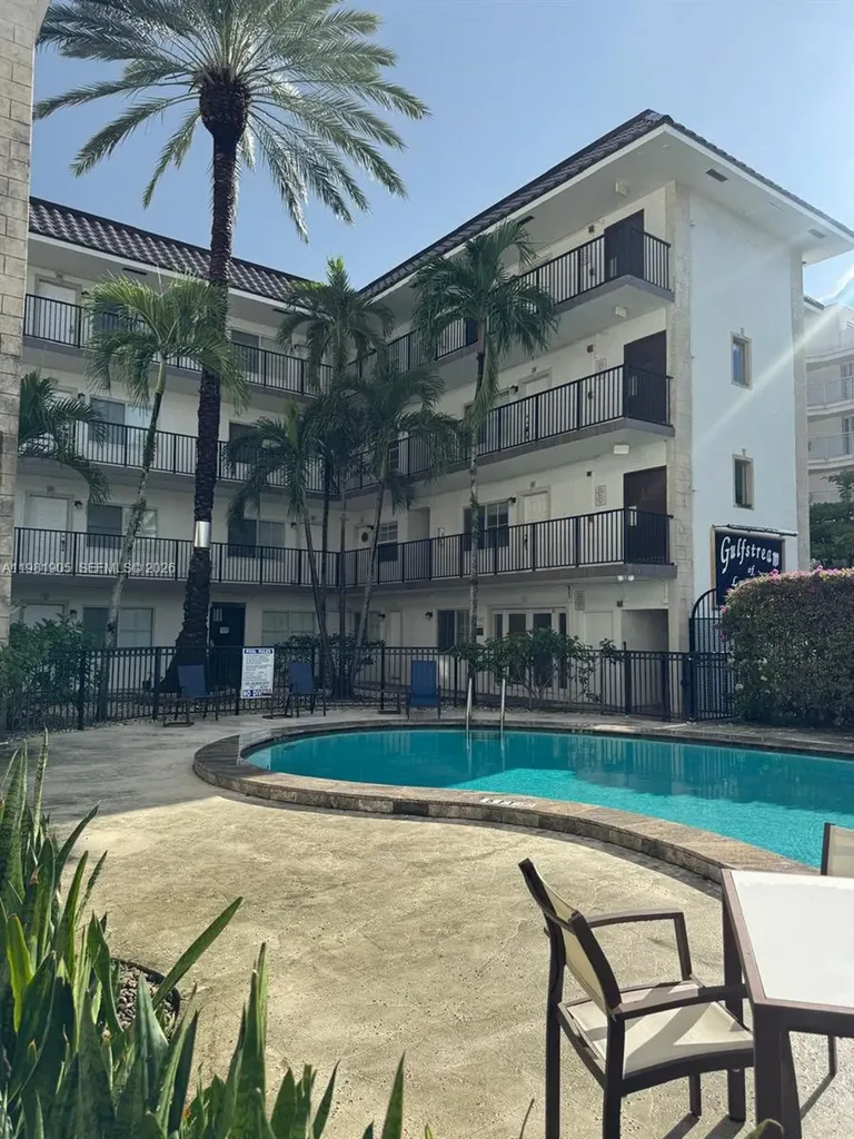 924 SE 2nd Street Fort Lauderdale FL 33301