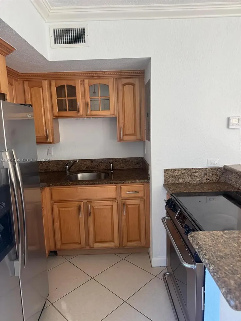 924 SE 2nd Street Fort Lauderdale FL 33301